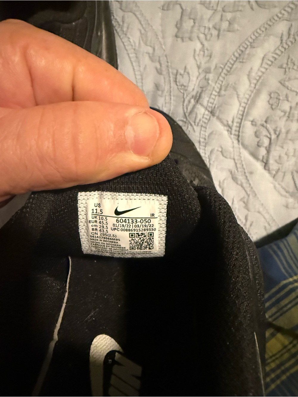 Men's 11.5 Nike Air Max Plus TN - Picture 4 of 8